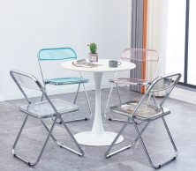 Ghế gấp trong suốt phong cách Hàn Quốc