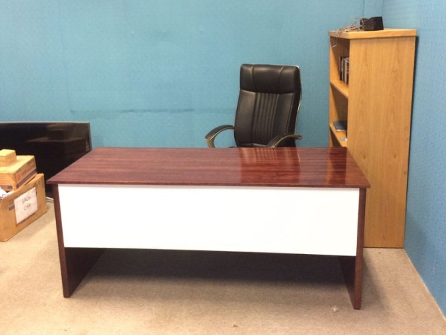 Bàn giám đốc gỗ tự nhiên Boss Desk VII