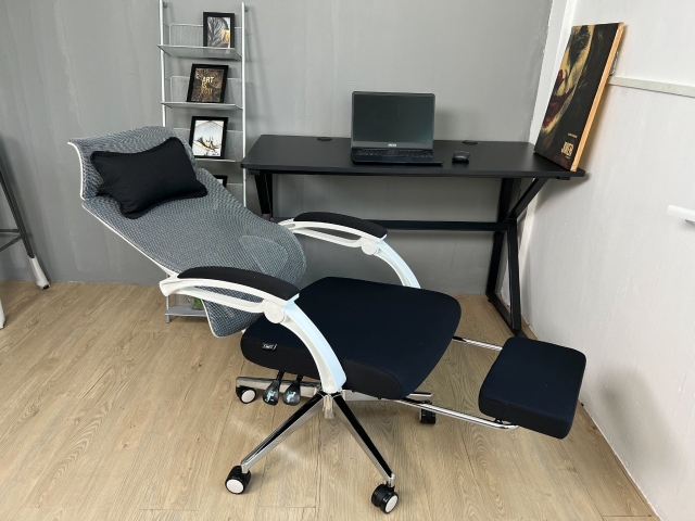 Ghế văn phòng cao cấp có gối đầu và gác chân, lưng ngả đa chiều TM869