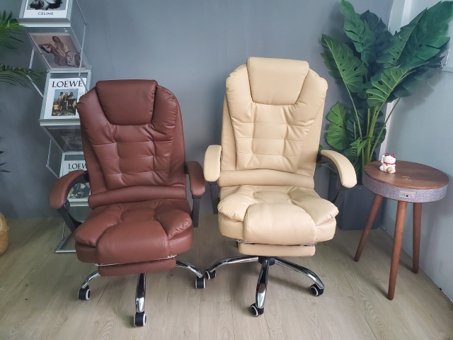 Ghế văn phòng ngả lưng có gác chân và massage nệm bọc da PU TM906